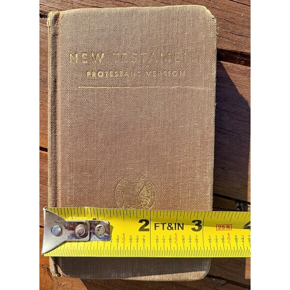Vintage NEW TESTAMENT PROTESTANT VERSION To ARMY 1941-42 Hardbound Bible - Picture 3 of 13